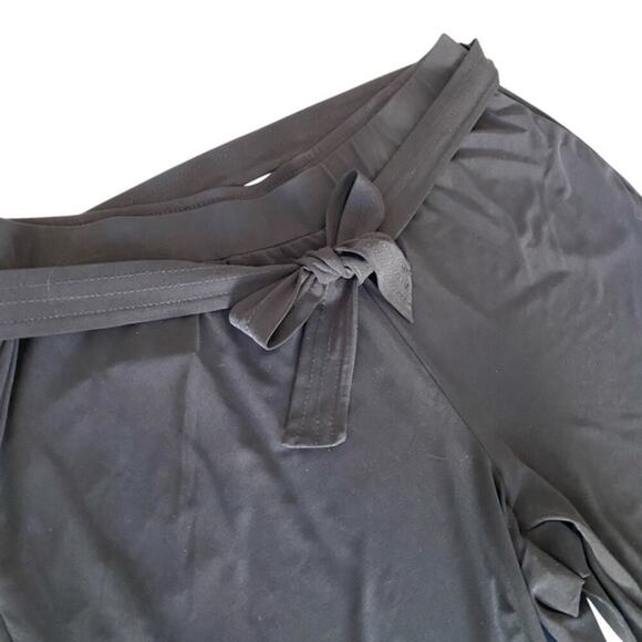 Susan Graver Black Pull On Pants with Tie Belt - Medium Petite - Picture 2 of 4